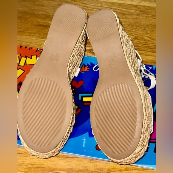 Women New Universal Thread Wedge Sandals Size US 8.5​​​ - Picture 4 of 4